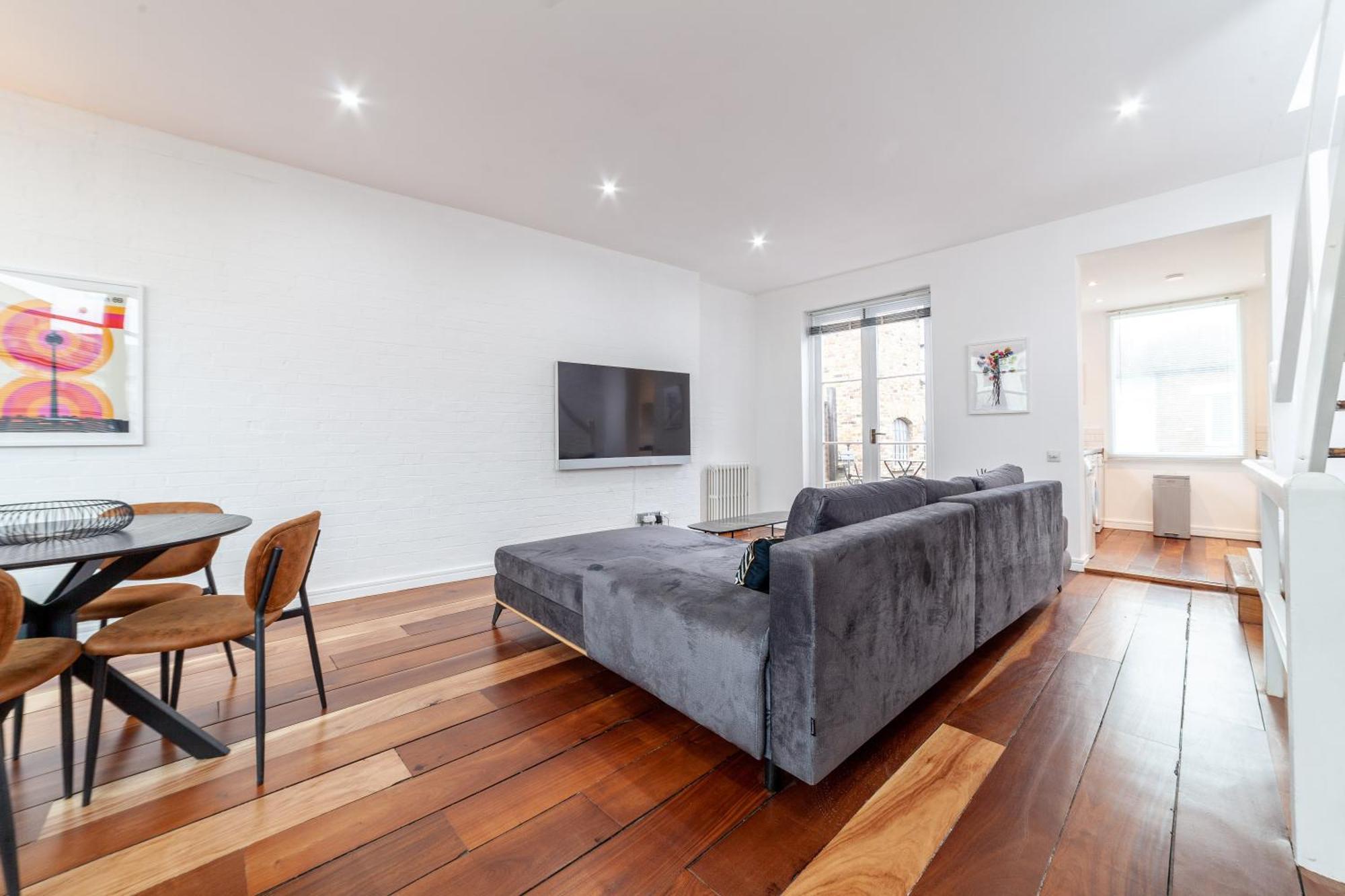 Penthouse 2br Duplex With Roof Terrace In Shoreditch * Londres
